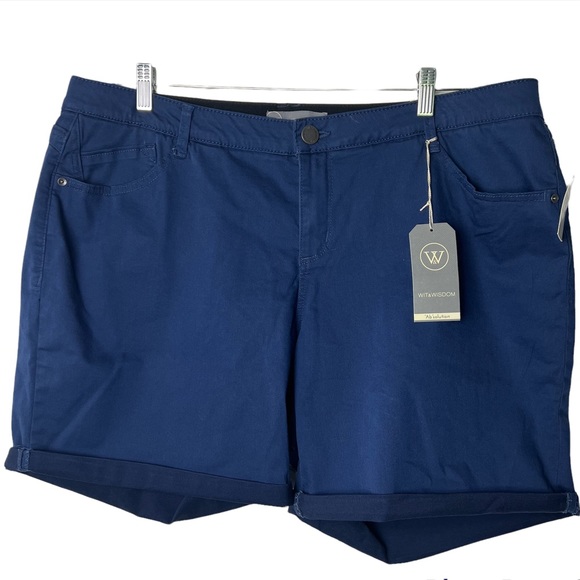 Wit & Wisdom Coastal Blue Shorts Size 20W - Picture 3 of 9